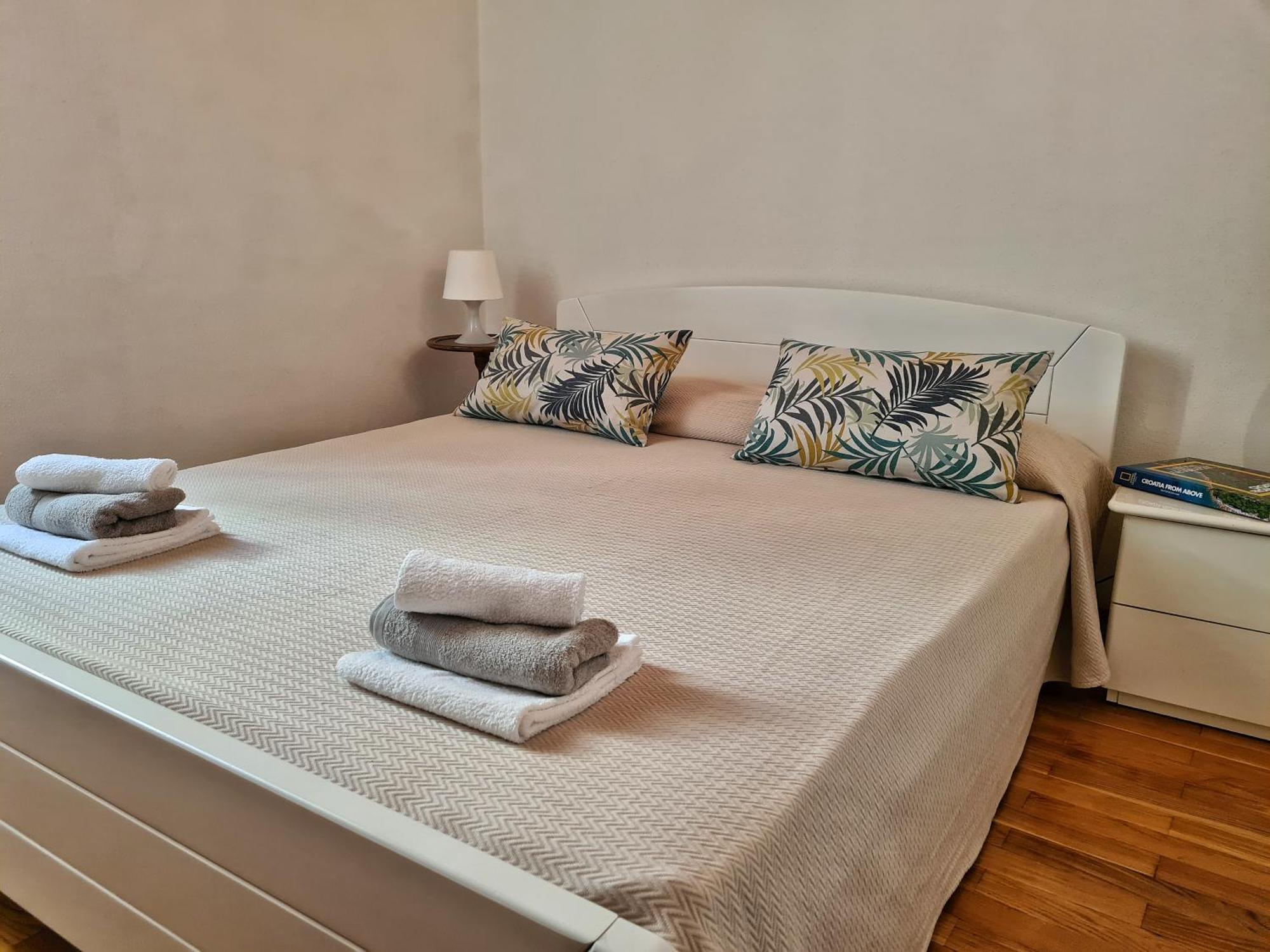 Fortezza - Hvar Old Town Apartment Hvar Town Habitación foto